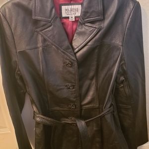 Ladies Wilson's classic leather size M